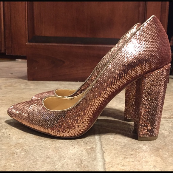 Badgley Mischka Shoes - Badgley Mischka Women's Luxury Pump